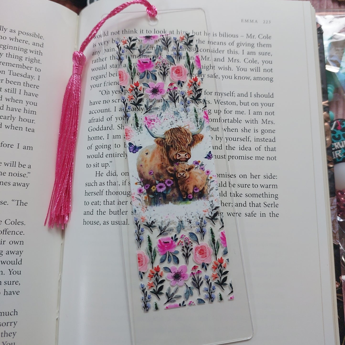 Highland cow bookmark-pink