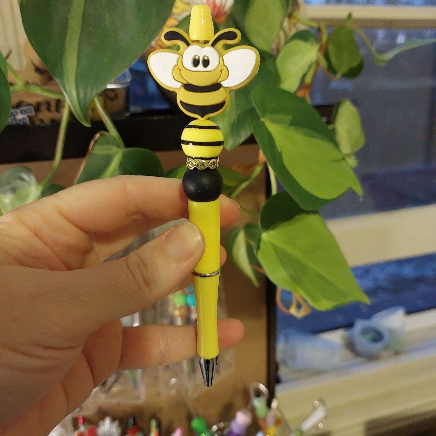 Bee pens