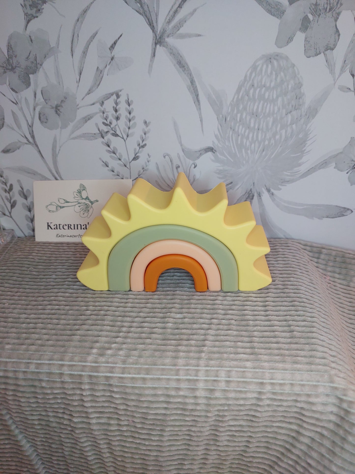 Silicone stacking sun.