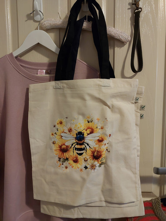 Bee tote