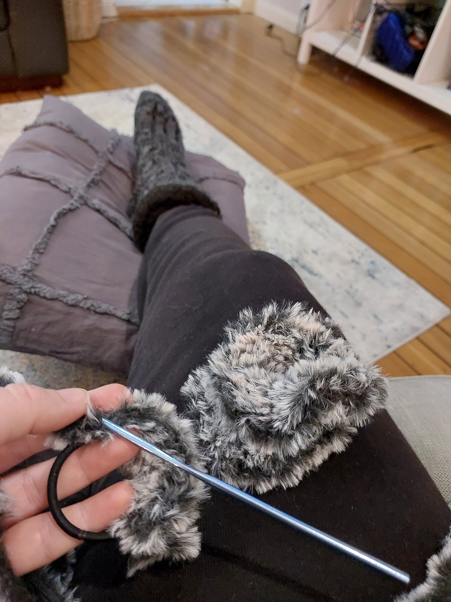 Faux Fur scrunchie