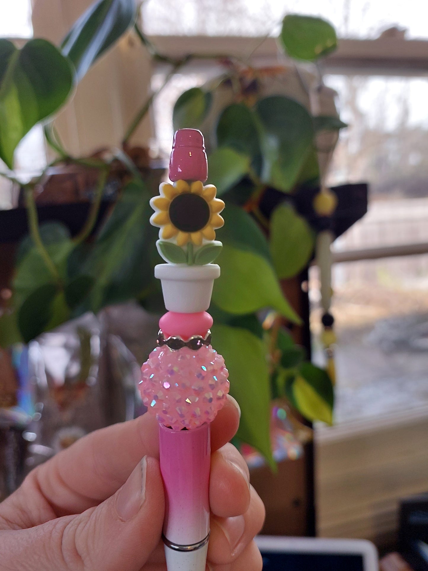 Pink Flower pot pen